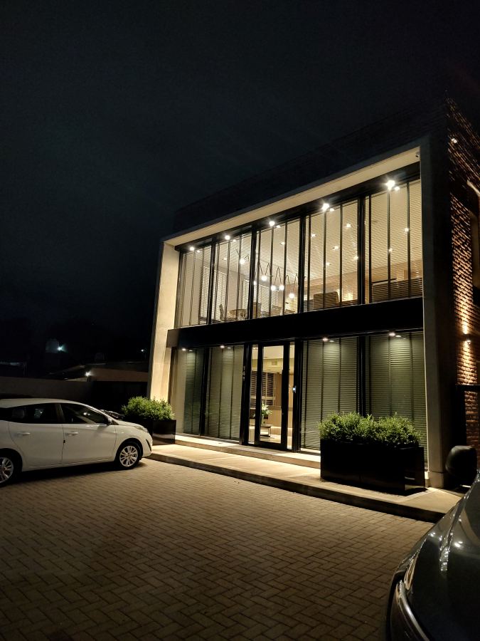 El Caburé, obra comercial en Sinsacate